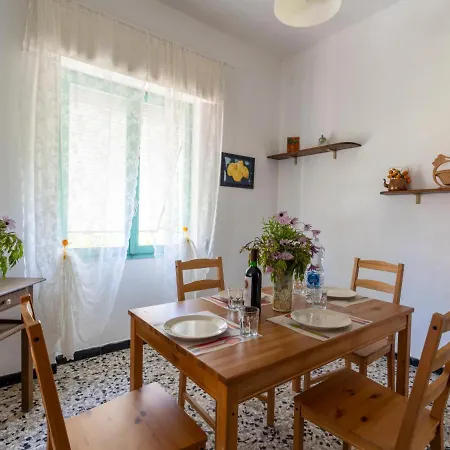 Apartment Carleadri By Interhome Civezza