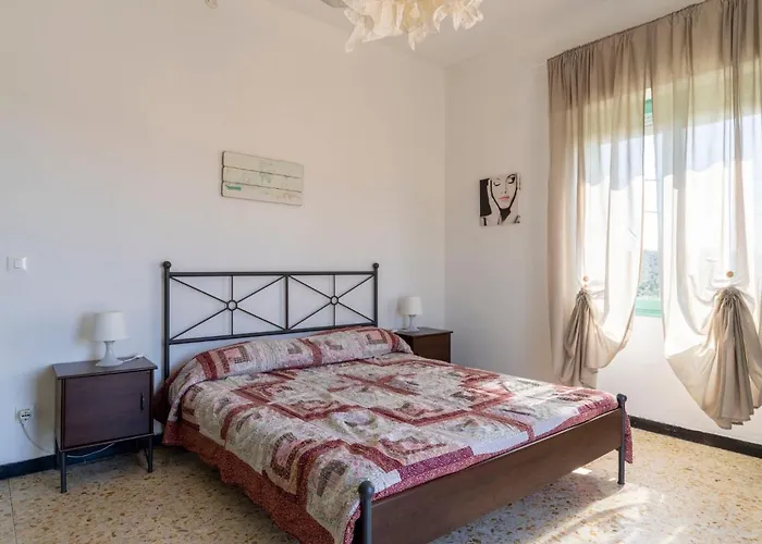 Carleadri By Interhome Lejlighed Civezza