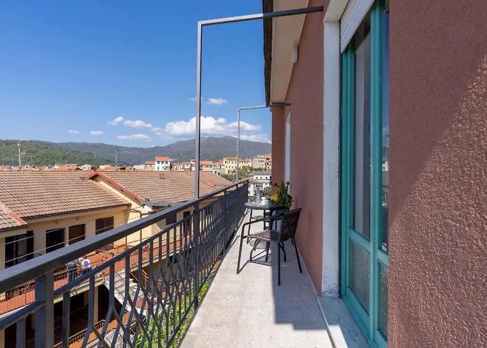 Carleadri By Interhome Lägenhet Civezza